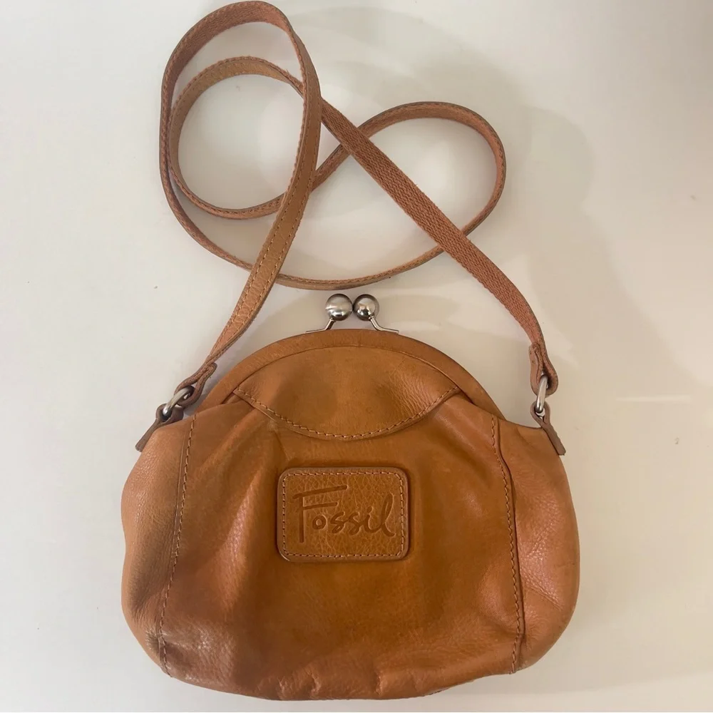 Fossil Tan Leather Women's Bag - Picture 2 of 12